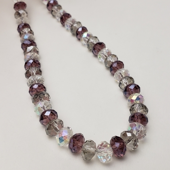 𝅺Faceted Crystal Beaded Necklace with Magnetic Clasp - Picture 5 of 9